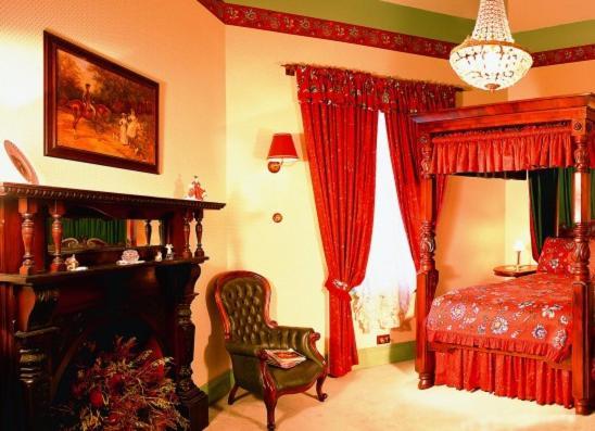 Ormiston House Bed & Breakfast Strahan Oda fotoğraf