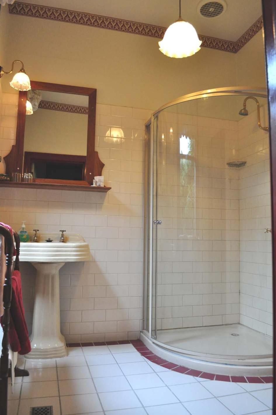 Ormiston House Bed & Breakfast Strahan Dış mekan fotoğraf